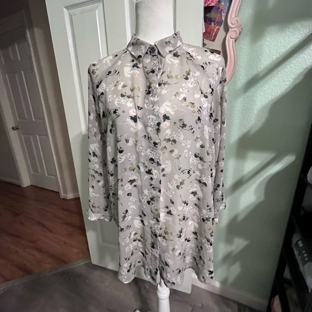 CAbi Floral Button Down Shirt - Gray and White